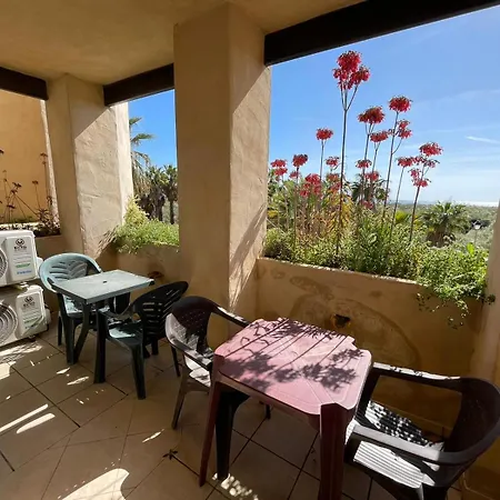 Apartamento Primera Planta Dos Urb. Jardines De By Sit Isla Canela